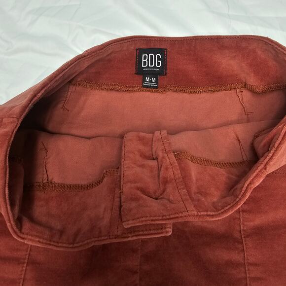 BDG Kendri Rust Orange Curdoroy Mini Skirt w/ Deep Pockets Size Medium - Picture 3 of 10